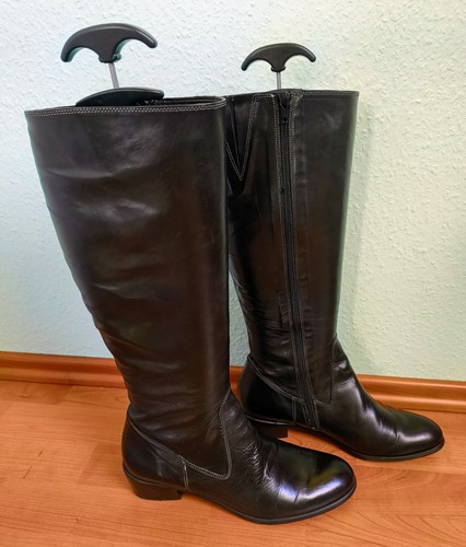 Schwarze glattlederstiefel - schwarze,